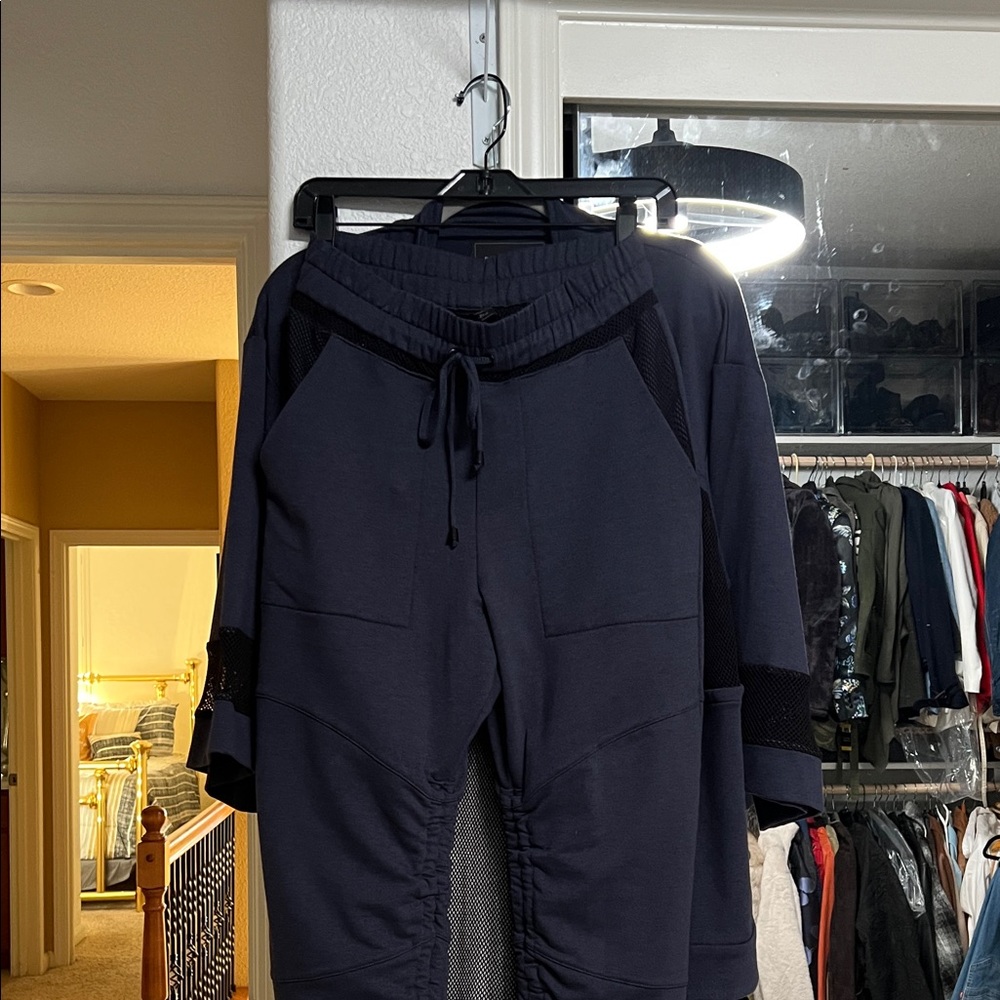 BCBGMaxAzria High Waist Navy Ankle Pants